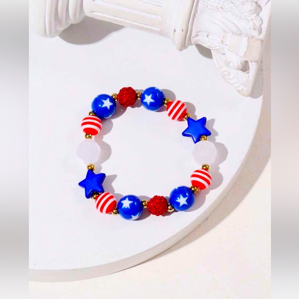 🇺🇸❤️🤍💙 CELEBRATE AMERICA❗️ RED, WHITE, BLUE PATRIOTIC BRACELET WITH STARS❗️ - Picture 4 of 5
